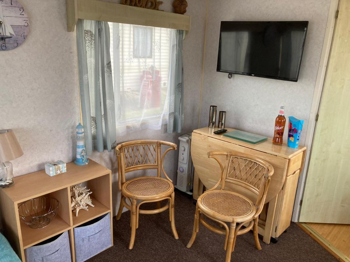 Summer Breeze Caravan 伯克顿 外观 照片